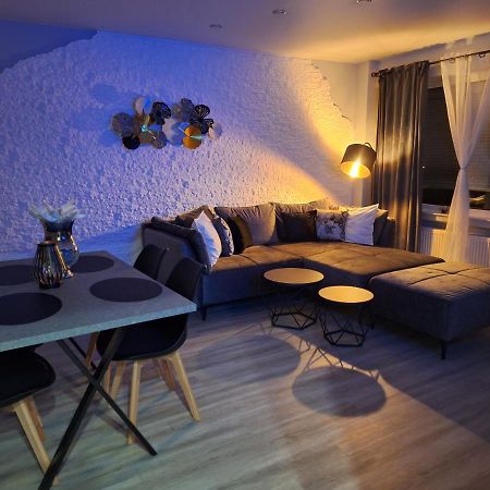 Traumhafte Ferienwohnung In Heppenheim, Inklusive Wlan Und Netflix Heppenheim  エクステリア 写真