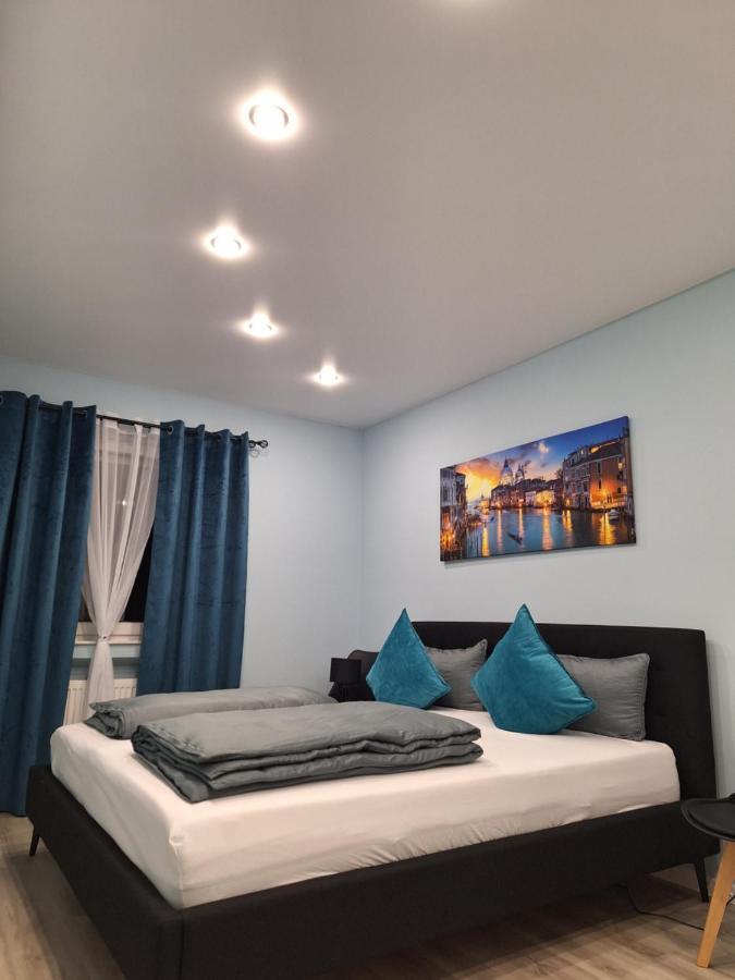 Traumhafte Ferienwohnung In Heppenheim, Inklusive Wlan Und Netflix Heppenheim  エクステリア 写真