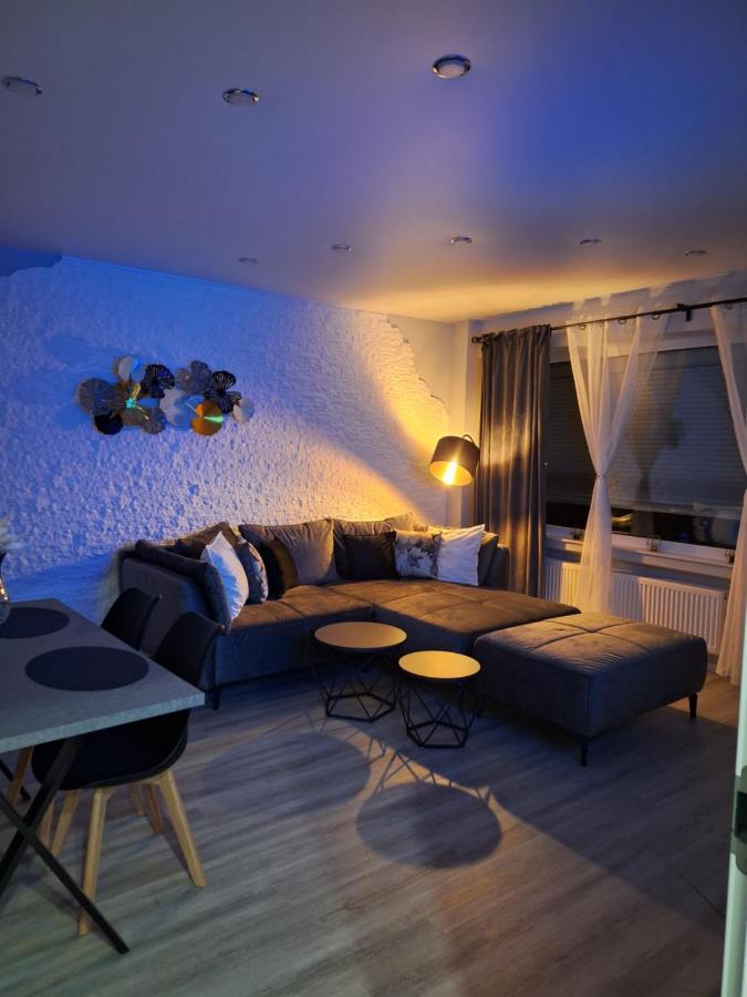 Traumhafte Ferienwohnung In Heppenheim, Inklusive Wlan Und Netflix Heppenheim  エクステリア 写真